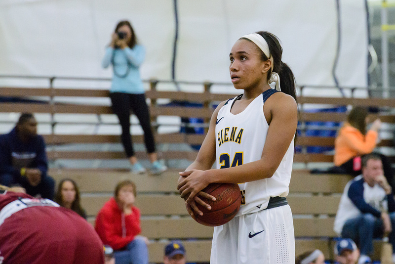 Zenfolio | Siena Heights University | 11.29.2017 - Women's Basketball ...